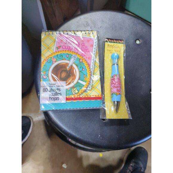 Mary Engelbreit Spiral Paper Note Book With Pen 2013 NEW - Picture 1 of 4